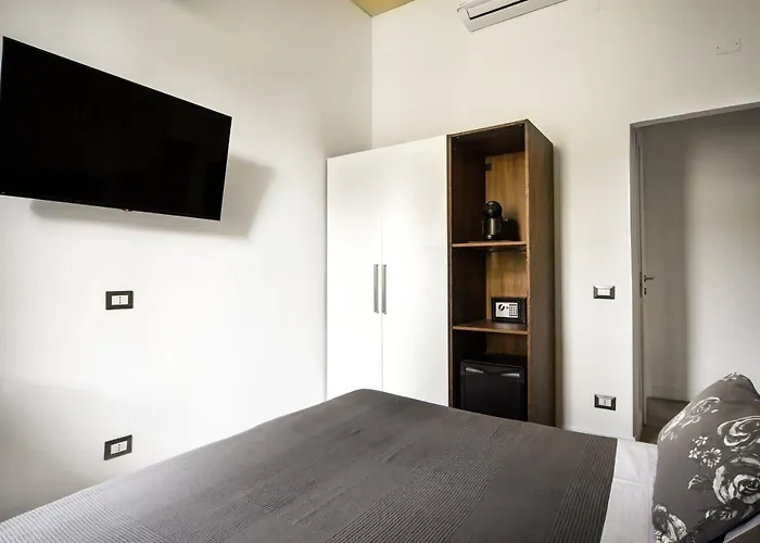 Residenza Tupini, S.pietro 3*